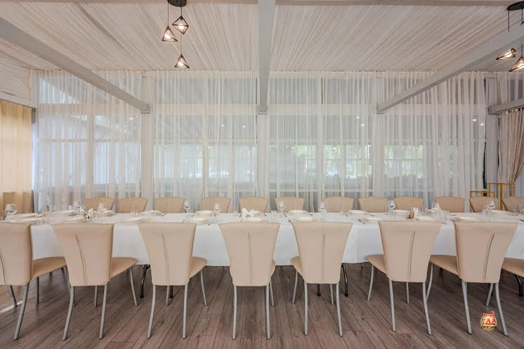 Зал на 120 человек в «Artest» фотография №2