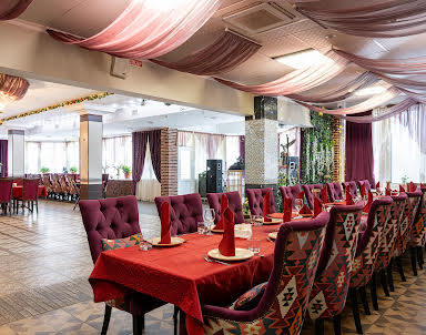  ресторан Нар