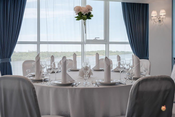 Гранд Роял  в «Marins Grand Hotel Астрахань» фотография №3