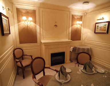  ресторан ЛЕОН на Металлургов