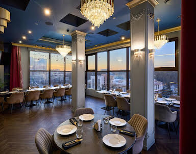  ресторан 7  небо