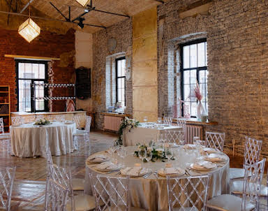  ресторан LOFT HALL