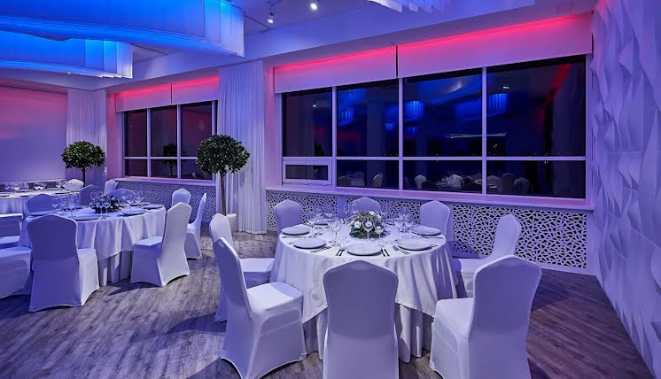 Большой зал в «White Hall» фотография №6