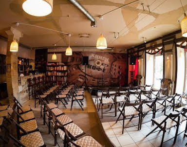 День рождения в Книги и кофе