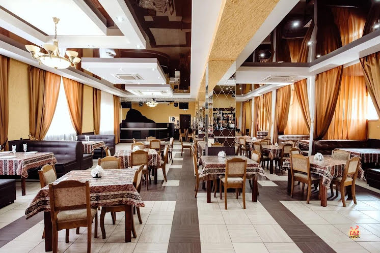 Основной зал в «Шеш Беш» фотография №1