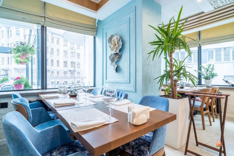 Основной зал  в «Brosko» фотография №16