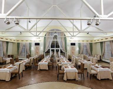  ресторан Венеция на ул. 40 лет Октября