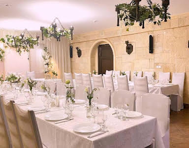  ресторан Мустанг