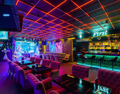  ресторан First