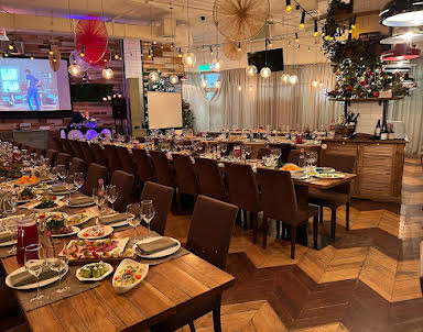  ресторан Bon App Cafe