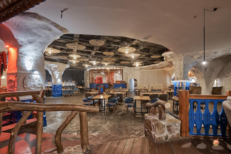 Основной зал  в «БаклаДжани» фотография № 1