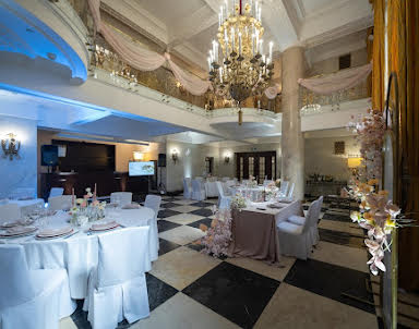  ресторан Hilton Moscow Leningradskaya