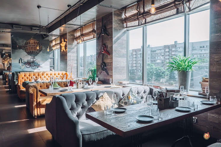 Основной зал в «Feromon Primorskaya» фотография №1