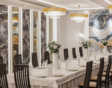  ресторан Banquet на Менделеева