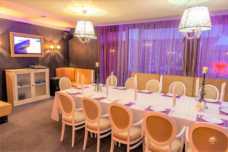 VIP-зал «Стеклянный» в «NewsPub» фотография №3