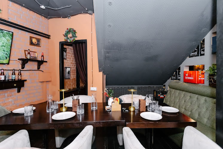 VIP-комната в «Leuven Belgian Brasserie» фотография №5