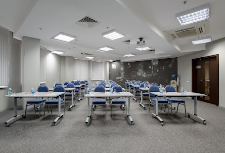 Конференц-зал «Сентябрь» в Конференц-зал «Сентябрь»