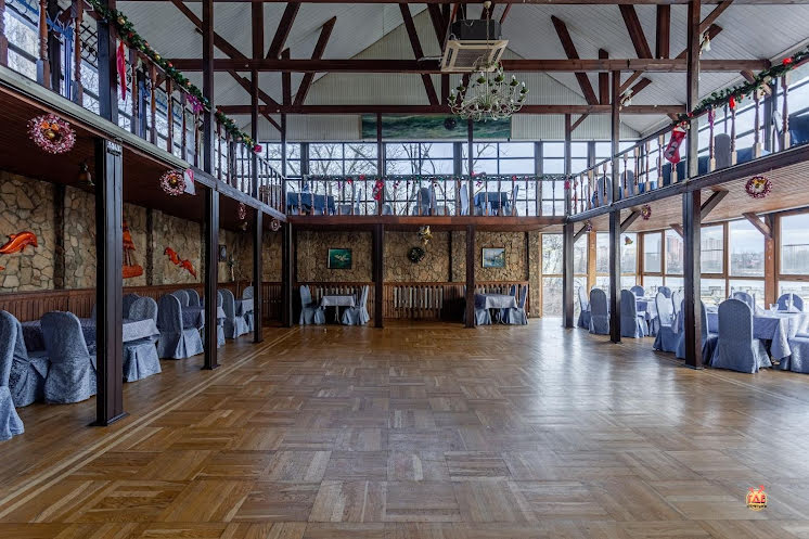 Зал на 100 человек в «Кафе-Клуб» фотография №3