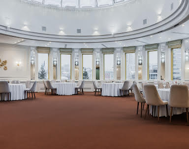  ресторан Атриум Палас Отель