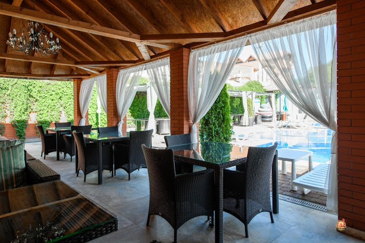 Бассейн "Шери Парк" в «Шери Холл» фотография №2