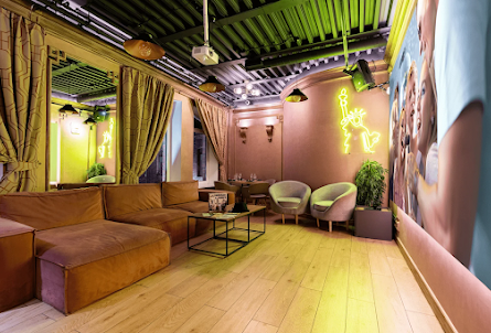 Зал "Чикаго" в Зал "Африка"