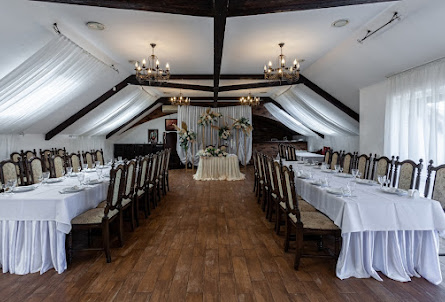 Средний зал в Малый зал