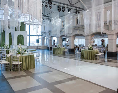  ресторан Париж