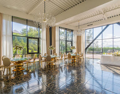  ресторан Кролик в Шляпе