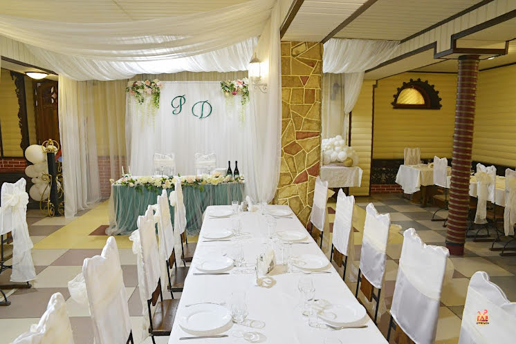Зал «Свадебный» в «Старый замок» фотография №3
