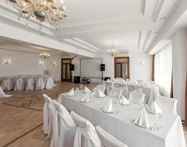 Новый год в Усадьба Холл