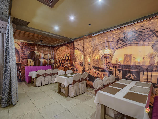 Основной зал в «Мускат» фотография №2