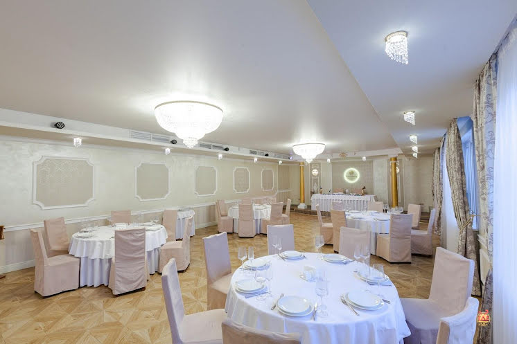 Большой зал в «Гранд Фэмили» фотография №12