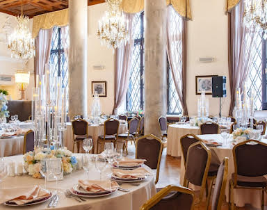  ресторан Hilton Moscow Leningradskaya