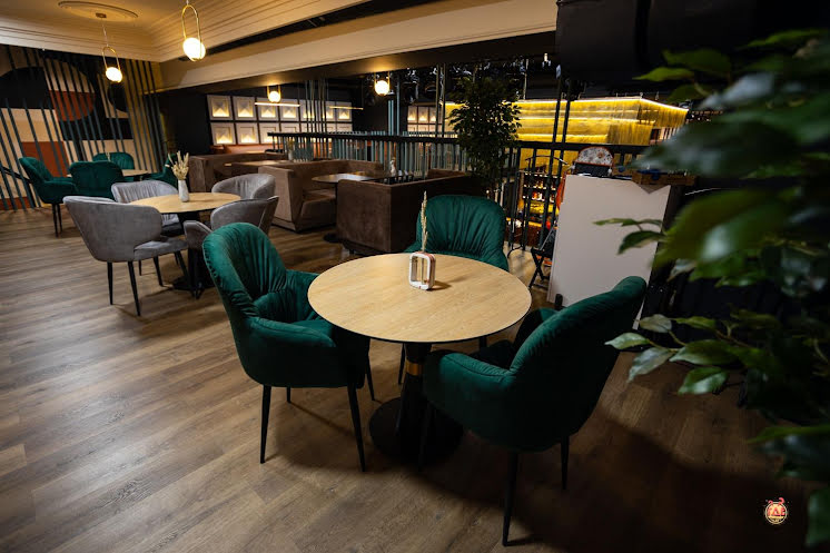 Большой зал  в «Едатека» фотография №6