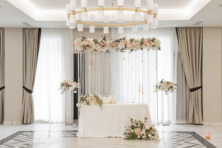 Банкетный зал в «Баден-Баден термы Еткуль» фотография №4