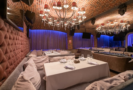 Зал «Караоке» в Зал «Караоке»