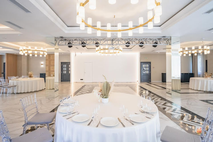 Банкетный зал в «Баден-Баден термы Еткуль» фотография №6