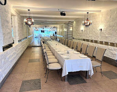 День рождения в Аш Хауз