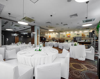  ресторан Novotel Yekaterinburg Centre