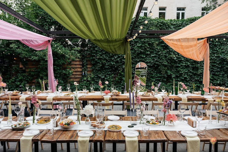 Wine Yard/Винный двор в «WineWood Moscow» фотография №1