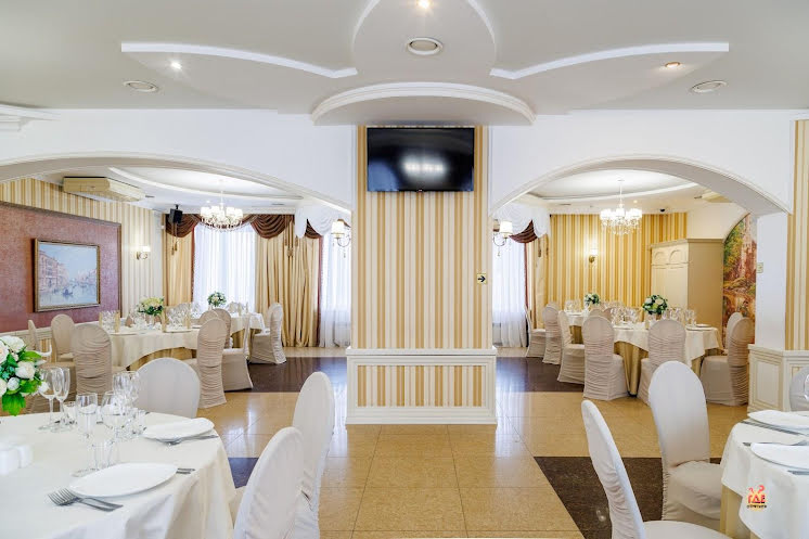 Основной зал  в «Нарцисс» фотография №18