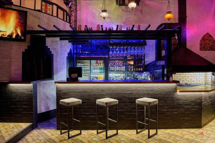 Зал ресторана «Барев» в «Барев» фотография №9