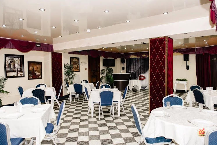 Нижний зал в «Арт Контраст» фотография №4