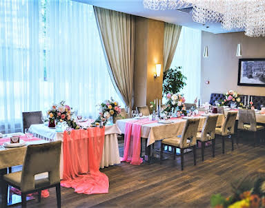  ресторан РАЙКИН PLAZA HOTEL