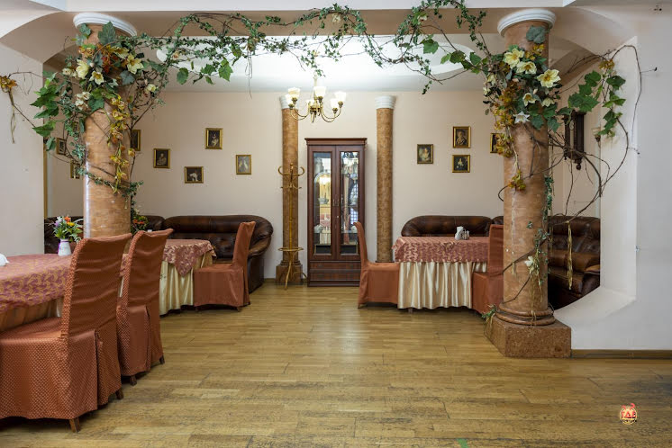 Зал «Салонный» в «Сударь» фотография №13