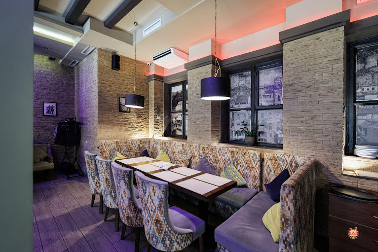 Общий зал в «Старая Грузия» фотография №4