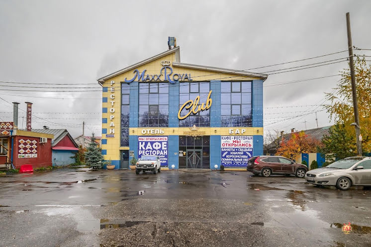 Зал на 2 этаже в «MaxxRoyal» фотография №7