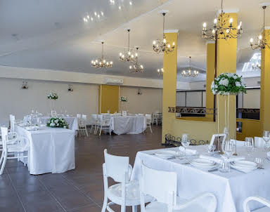  ресторан Ропшинская Рапсодия