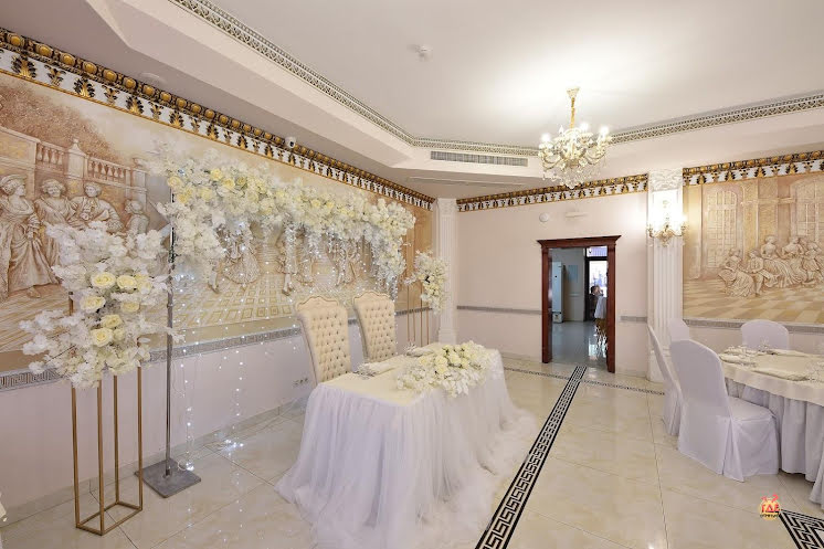 Зал «Версаче» в «Жемчужина» фотография №14