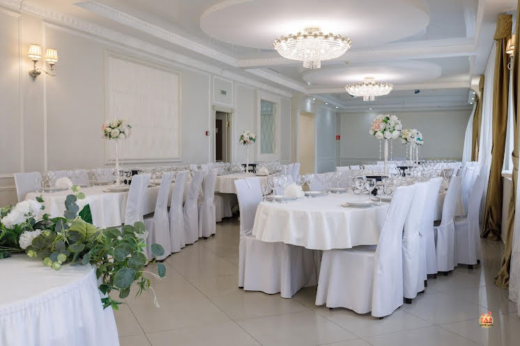 Белый зал в «Вилла» фотография №8